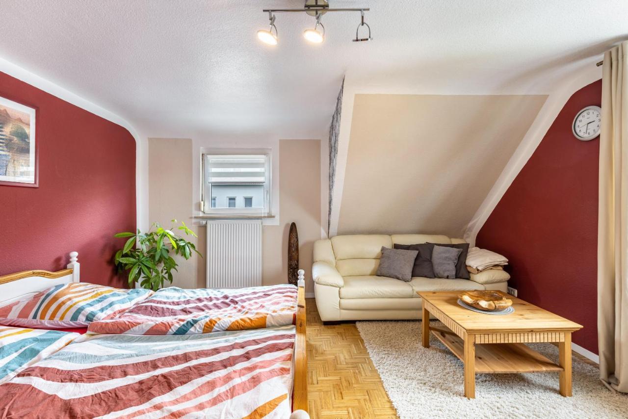 Baumelt Ferienwohnung ヘッヒンゲン エクステリア 写真